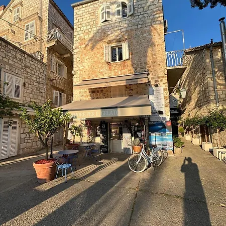 Riva Yacht Appartement *