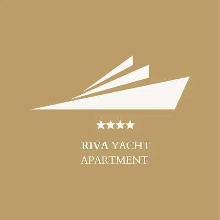 Riva Yacht Apartment Hvar Town