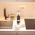 Riva Yacht * 흐바르